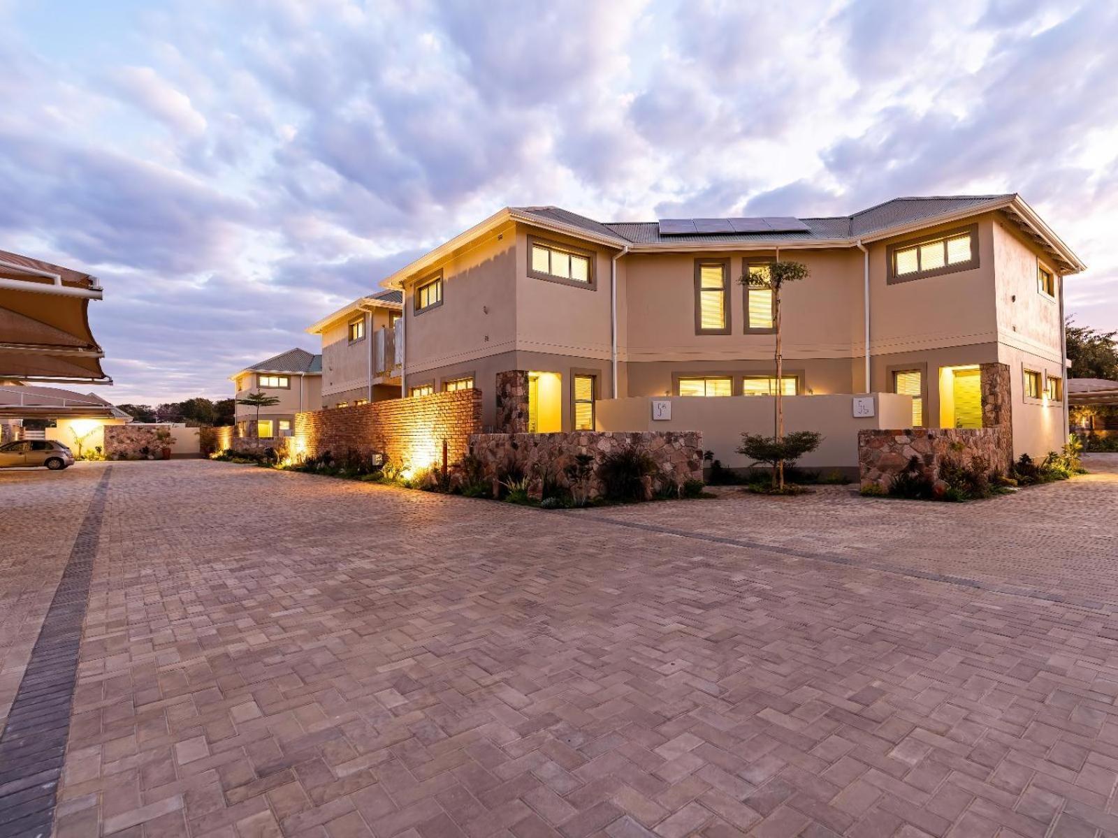 Miombo Mews Apartment Victoria Falls Ngoại thất bức ảnh